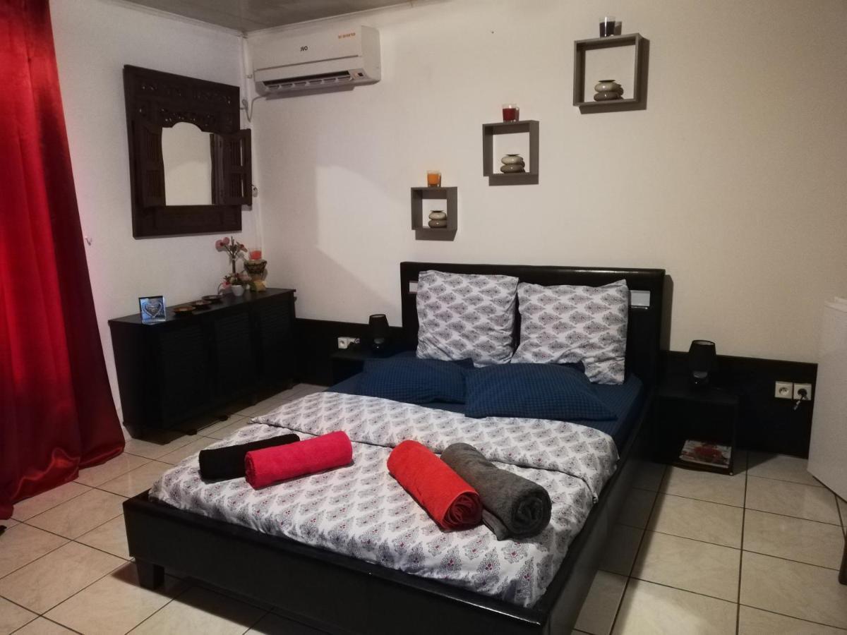 Apartamento La CAZ A NOU Saint Pierre Exterior foto