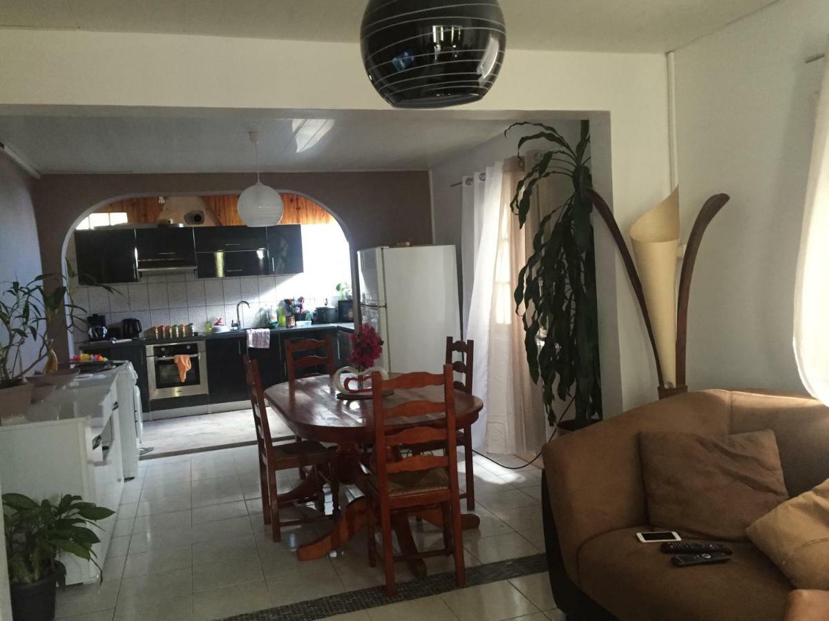 Apartamento La CAZ A NOU Saint Pierre Exterior foto