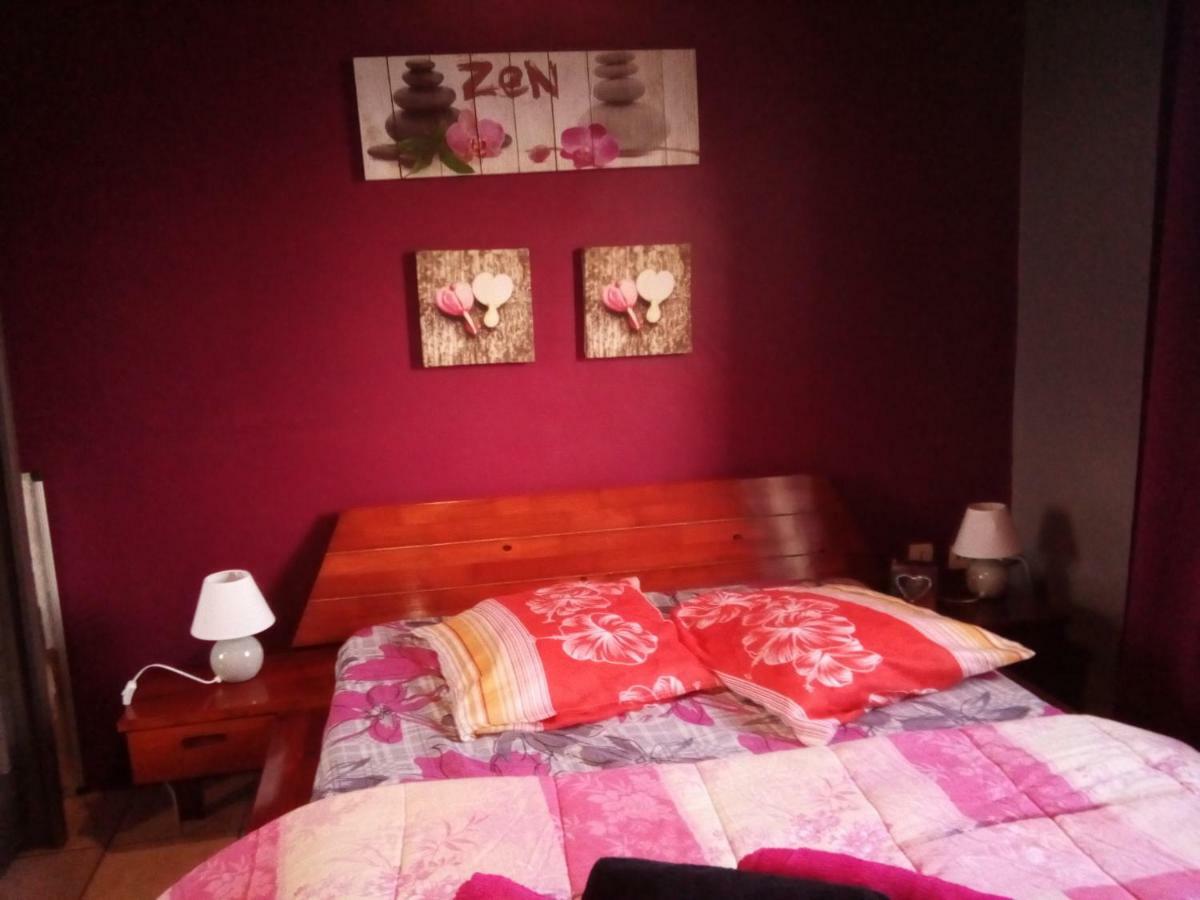 Apartamento La CAZ A NOU Saint Pierre Exterior foto