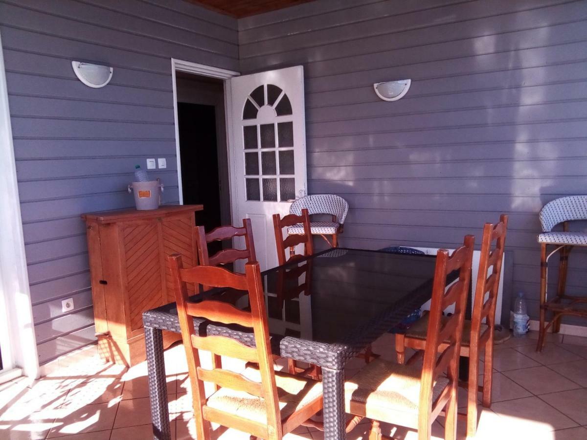 Apartamento La CAZ A NOU Saint Pierre Exterior foto